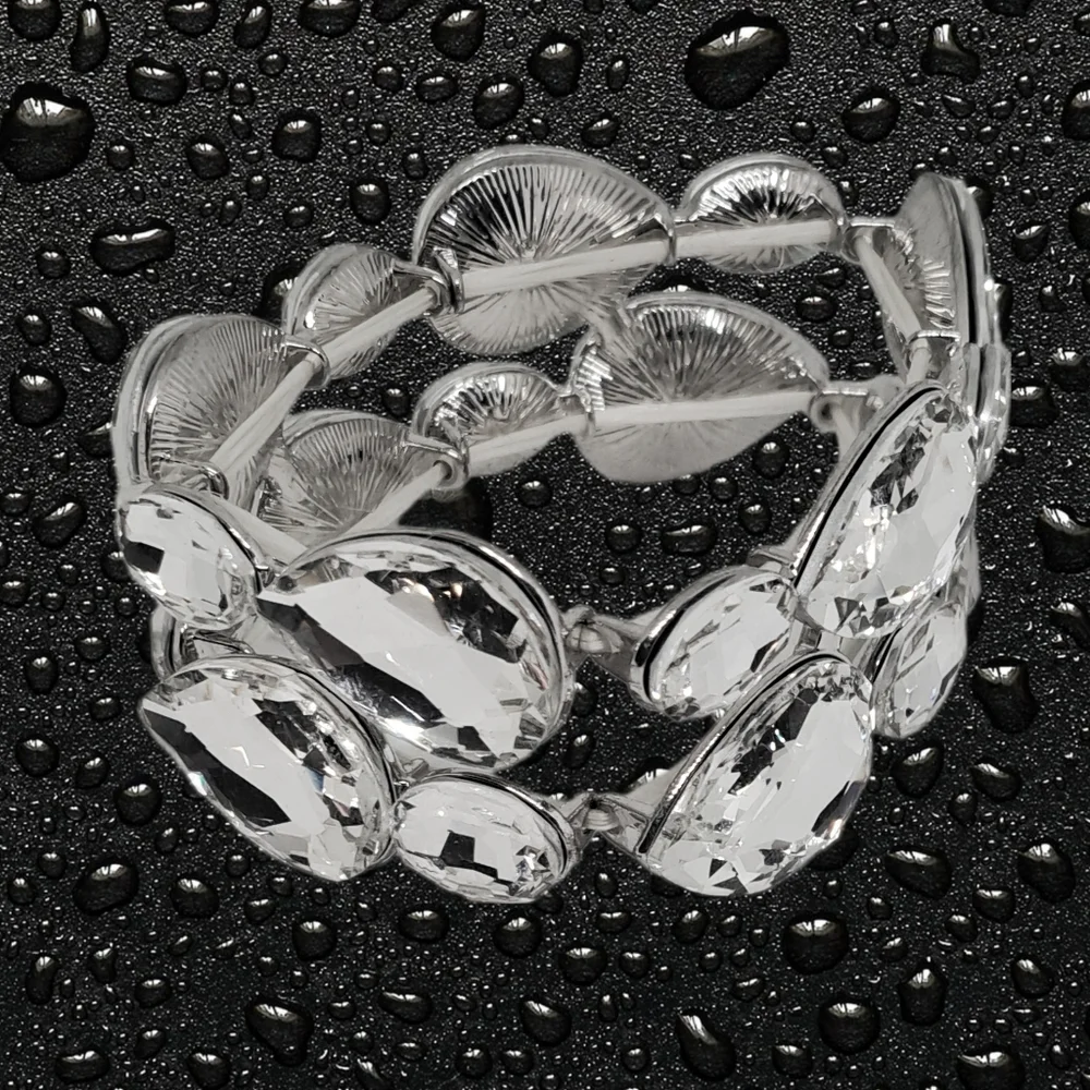 Teardrop Shapped Large Rhinestones Slip-on Bracelet
